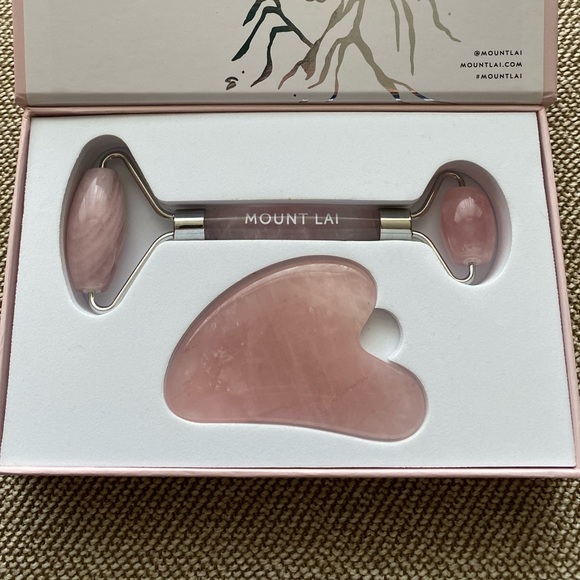 Mount Lai Gua Sha Rose Quartz Tools. Boxed Set. Like New. - Picture 4 of 13
